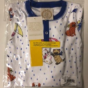 NIB 4t TBBC Raining cats and dogs Sutton pjs
